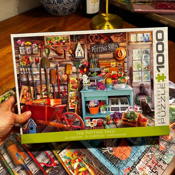 Colorful Garden Puzzle 1000 Pieces - Picture 1 of 7